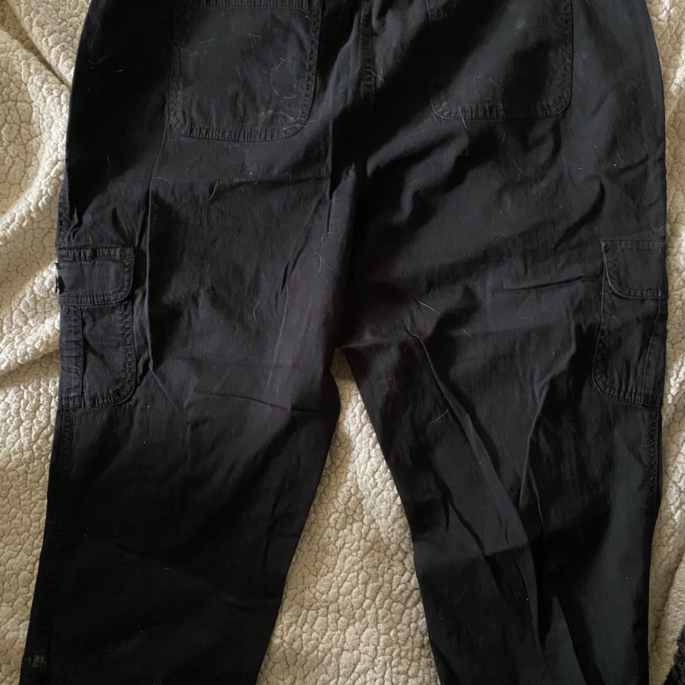 Faded Glory Women's Black Cargo Shorts